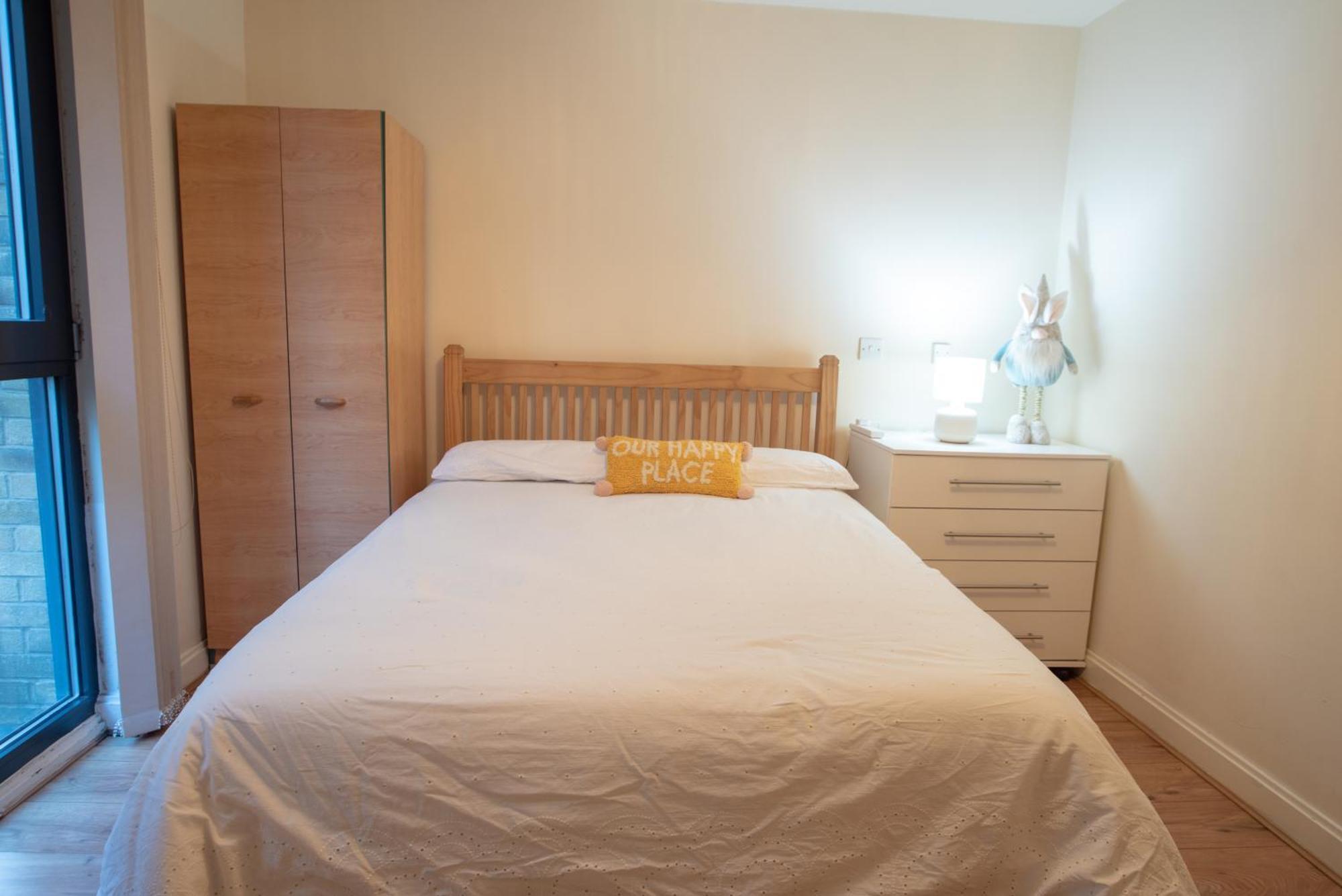 Spacious 1 Bed Apartment With Workspace, Coffee & Free Secure Parking 伯明翰 外观 照片